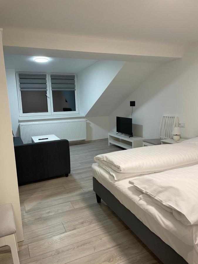 Apartament Cheb Exterior foto