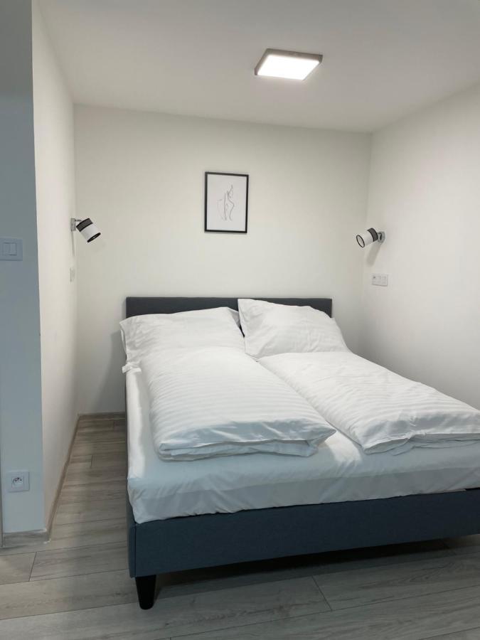 Apartament Cheb Exterior foto